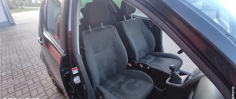 Opel Agila cena 10990 przebieg: 200000, rok produkcji 2009 z Kruszwica małe 232